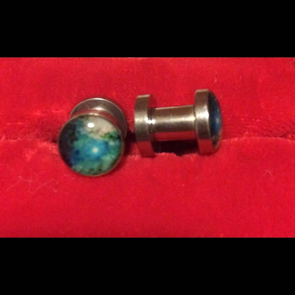 4 gauge metal galaxy plugs